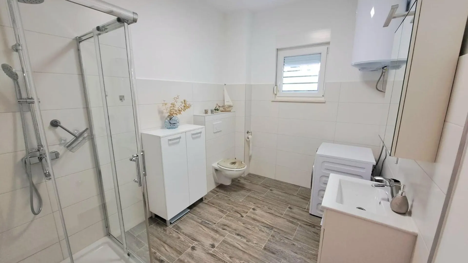 Apartmant Antonija Trogir 0*,  Croatia